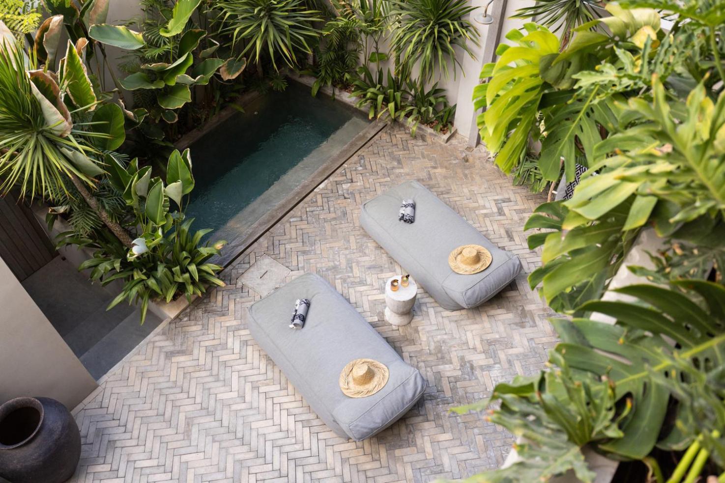 The Konkret Lombok Villa Kuta  ภายนอก รูปภาพ